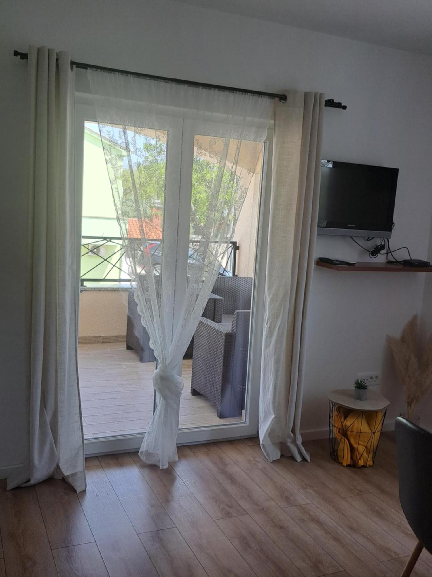 Blue Harmony 2 Apartment Malinska Bagian luar foto